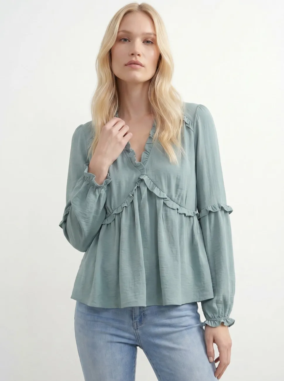 AWBIZZY Top