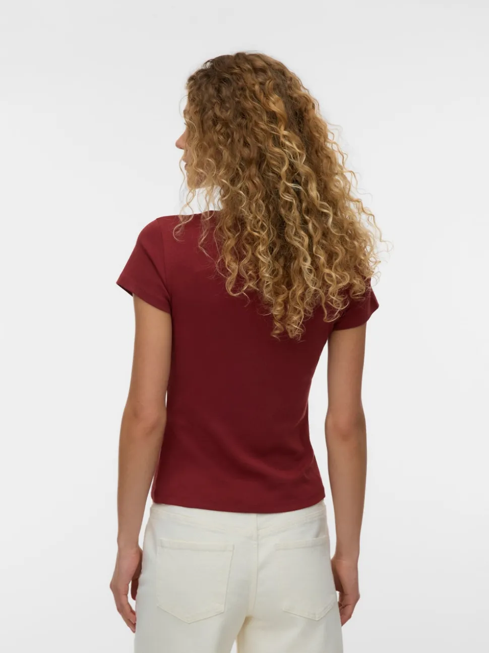 AWBONNIE T-shirts