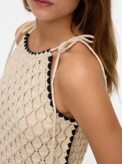 AWEVELYN Top