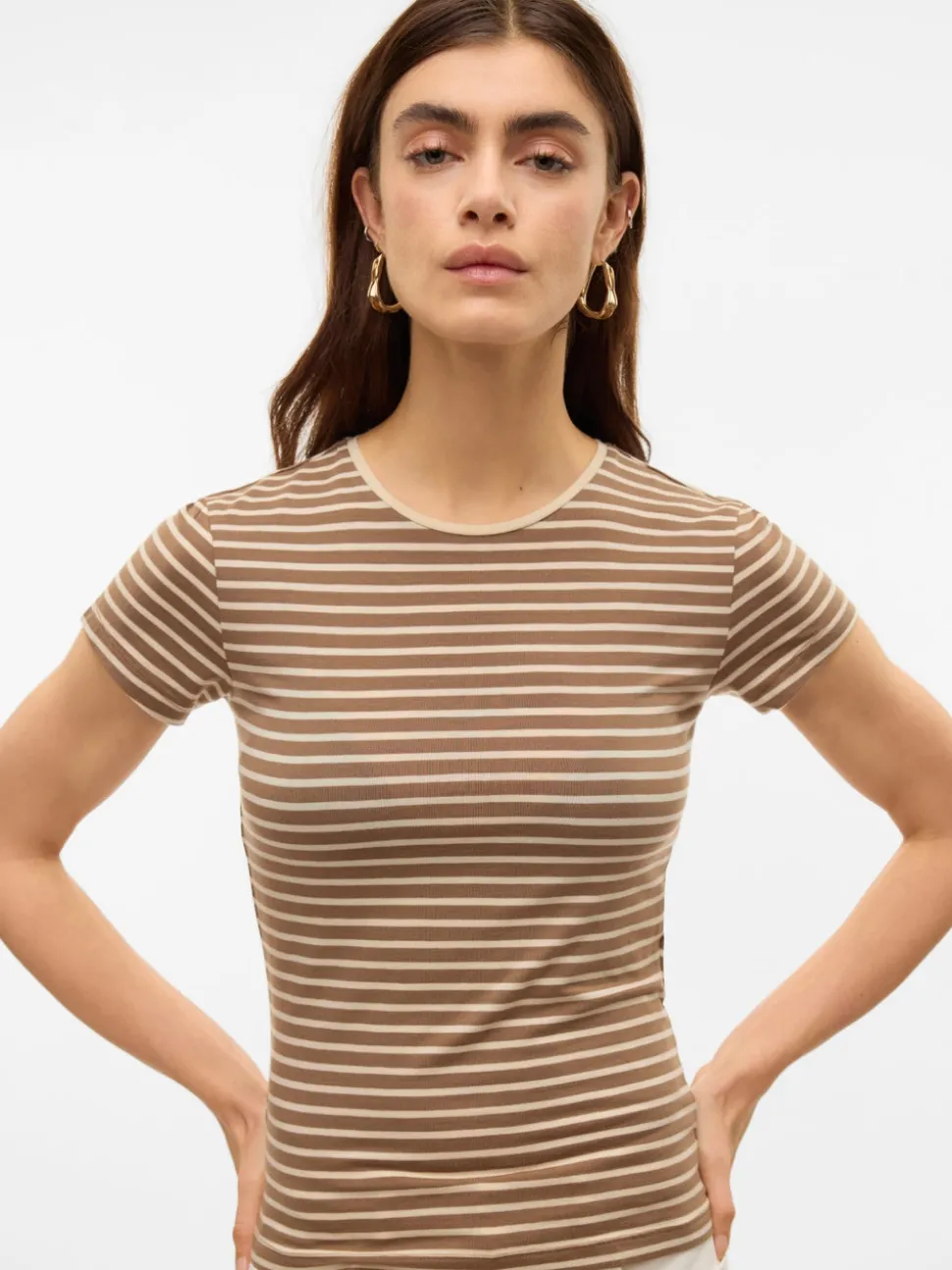 AWINES Top