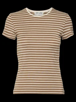 AWINES Top