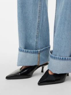 AWRENA Mid rise Wide leg fit Jeans
