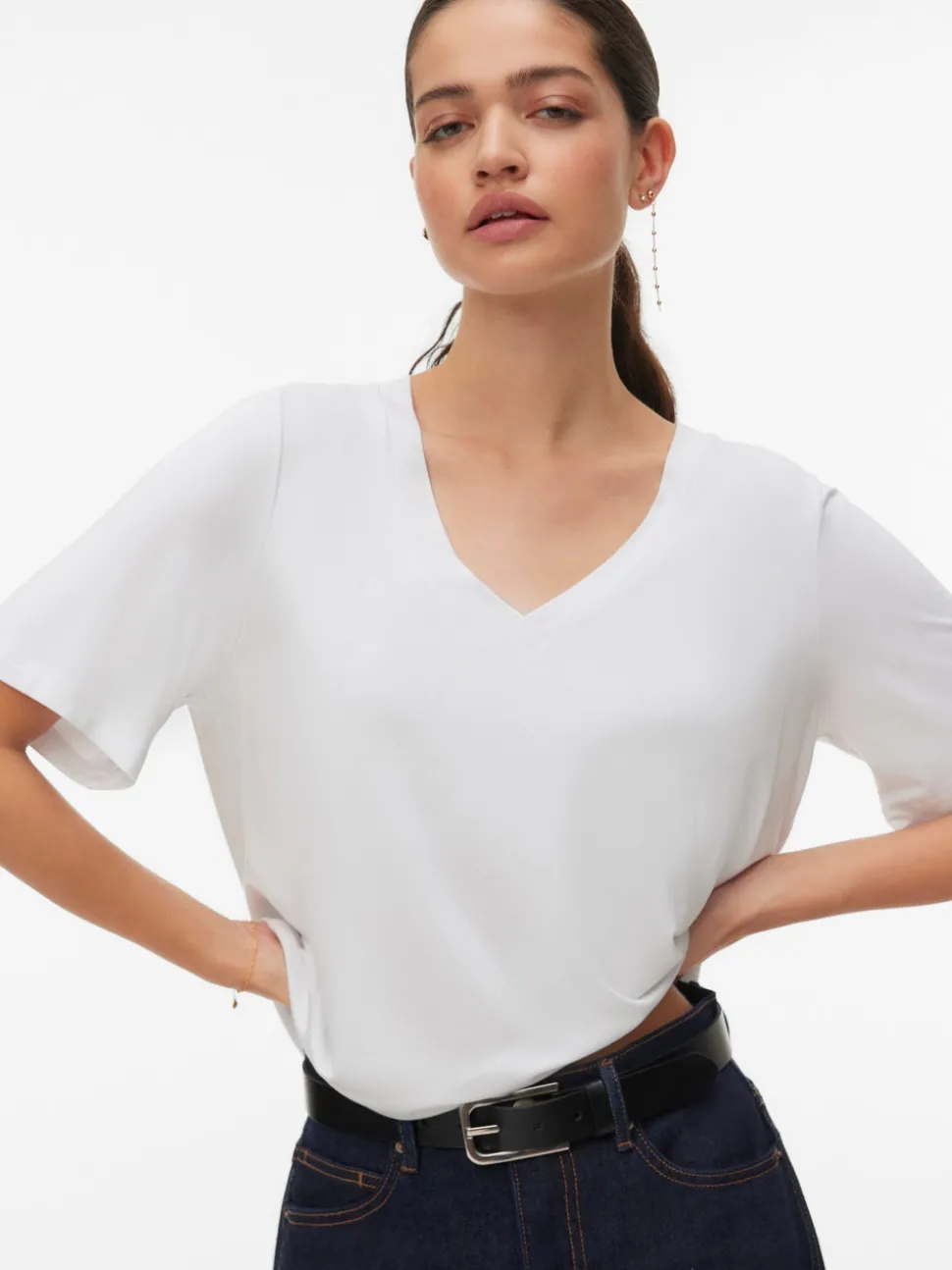 AWRITA T-shirts