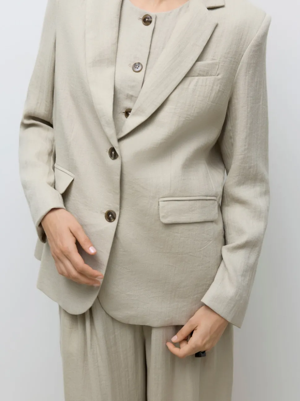 AWSIGA Blazer