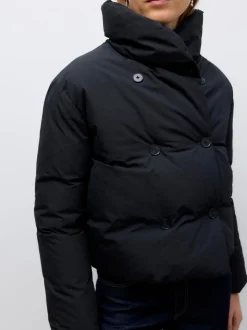 AWUMAMI Puffer jacket