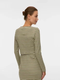 Cropped fit O-hals Top