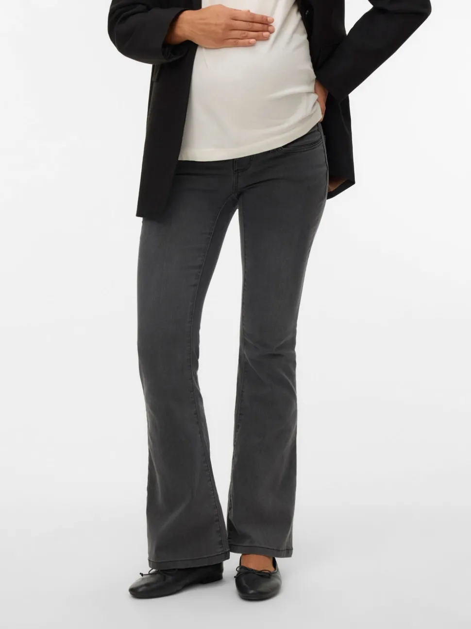 Flared fit Jeans