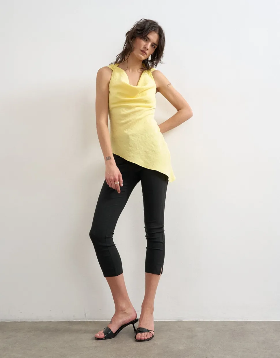 TSCAMILLE Top