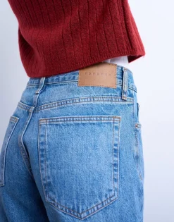 TSRUNWAY Mid rise Straight fit Jeans