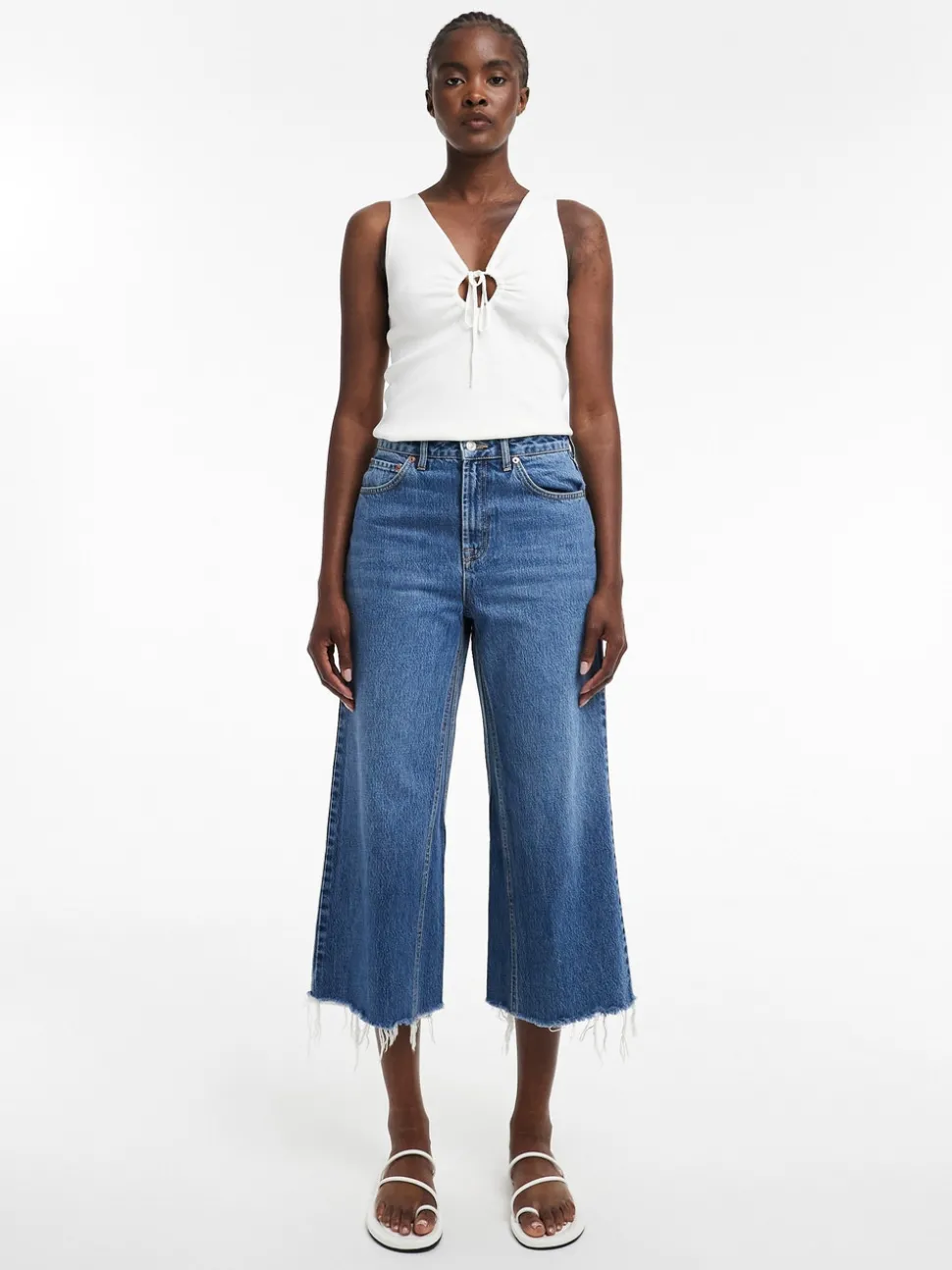 TSVERA High rise Brede pasvorm - bijgesneden Jeans
