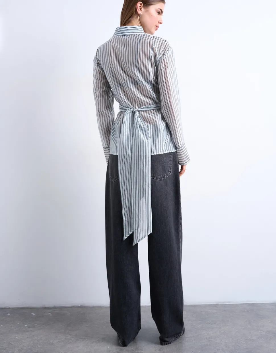 TSYARA Top