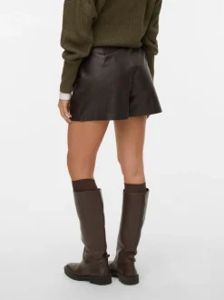 VMCAIAELLY Shorts