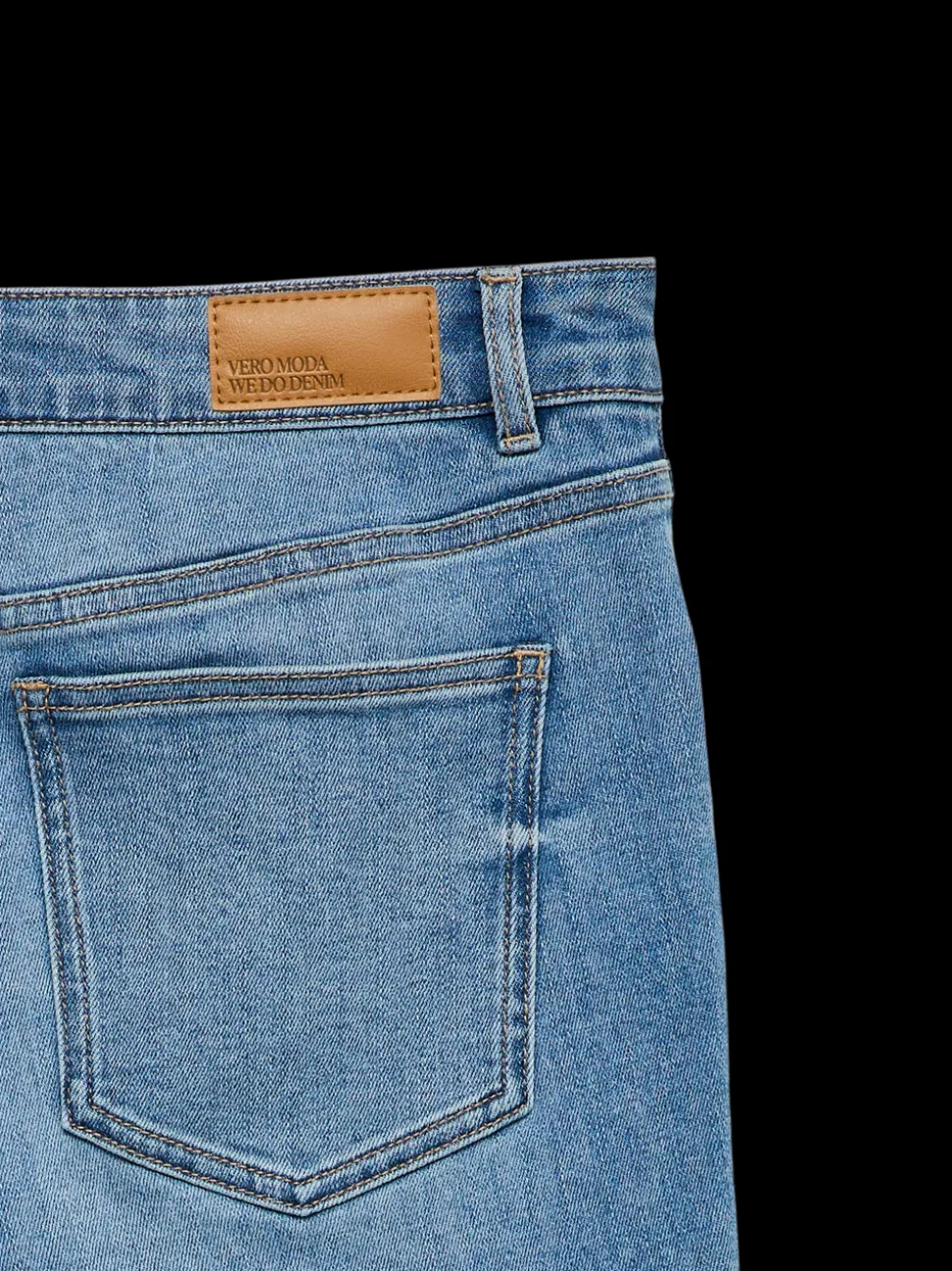 VMELLA Mid rise Bootcut fit Jeans