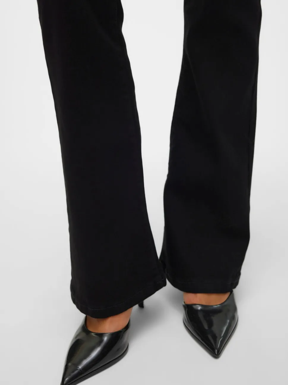 VMELLY Mid rise Flared fit Jeans