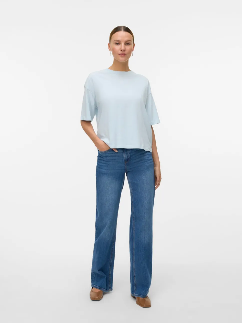 VMELY T-shirts