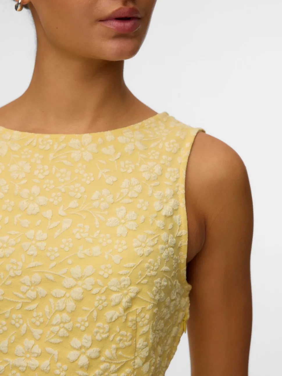 VMFIONA Top