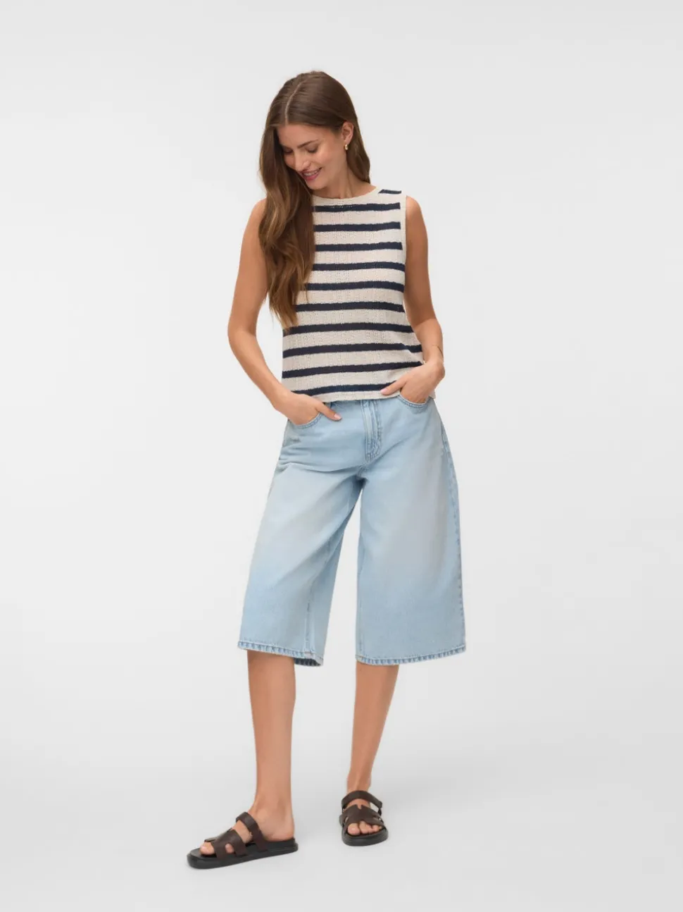 VMFREJA Top