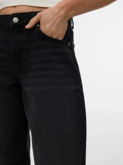 VMHALLIE Low rise Brede pasvorm - bijgesneden Jeans