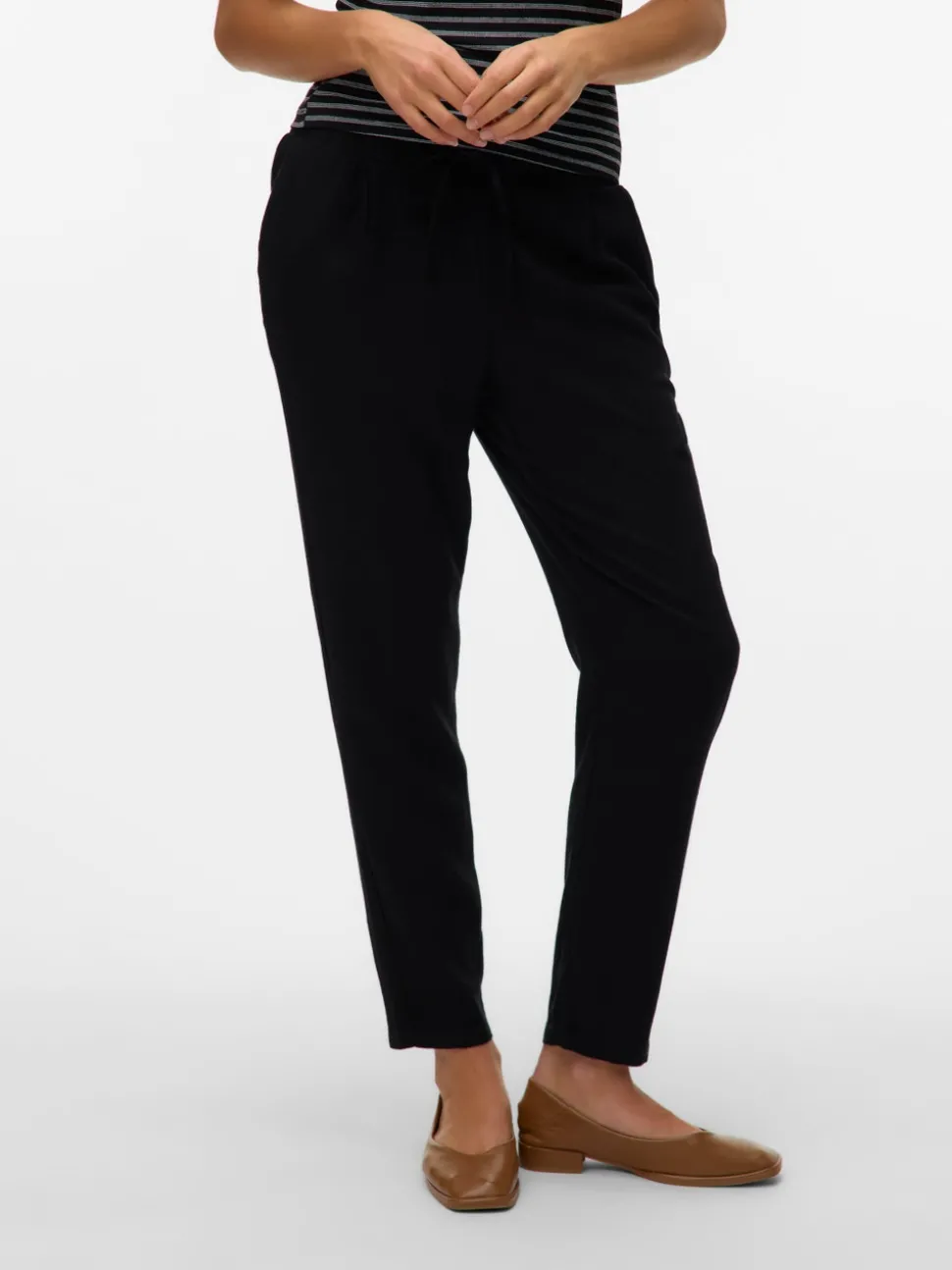 VMJESMILO Mid waist Broek