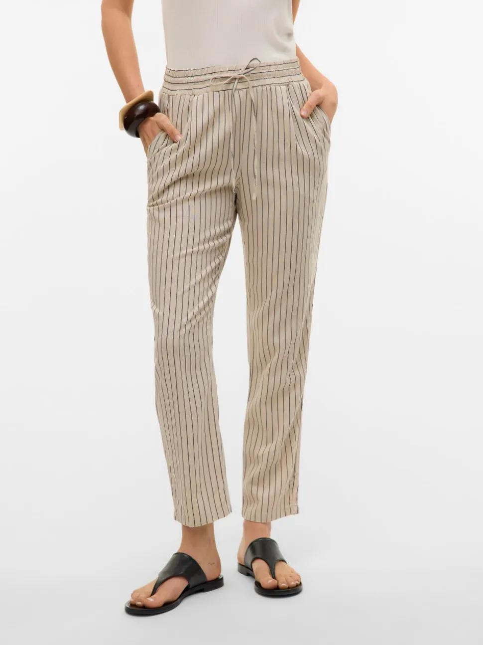 VMJESMILO Mid waist Broek