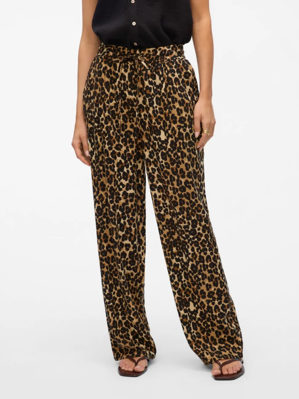 VMJESMILO Mid waist Broek