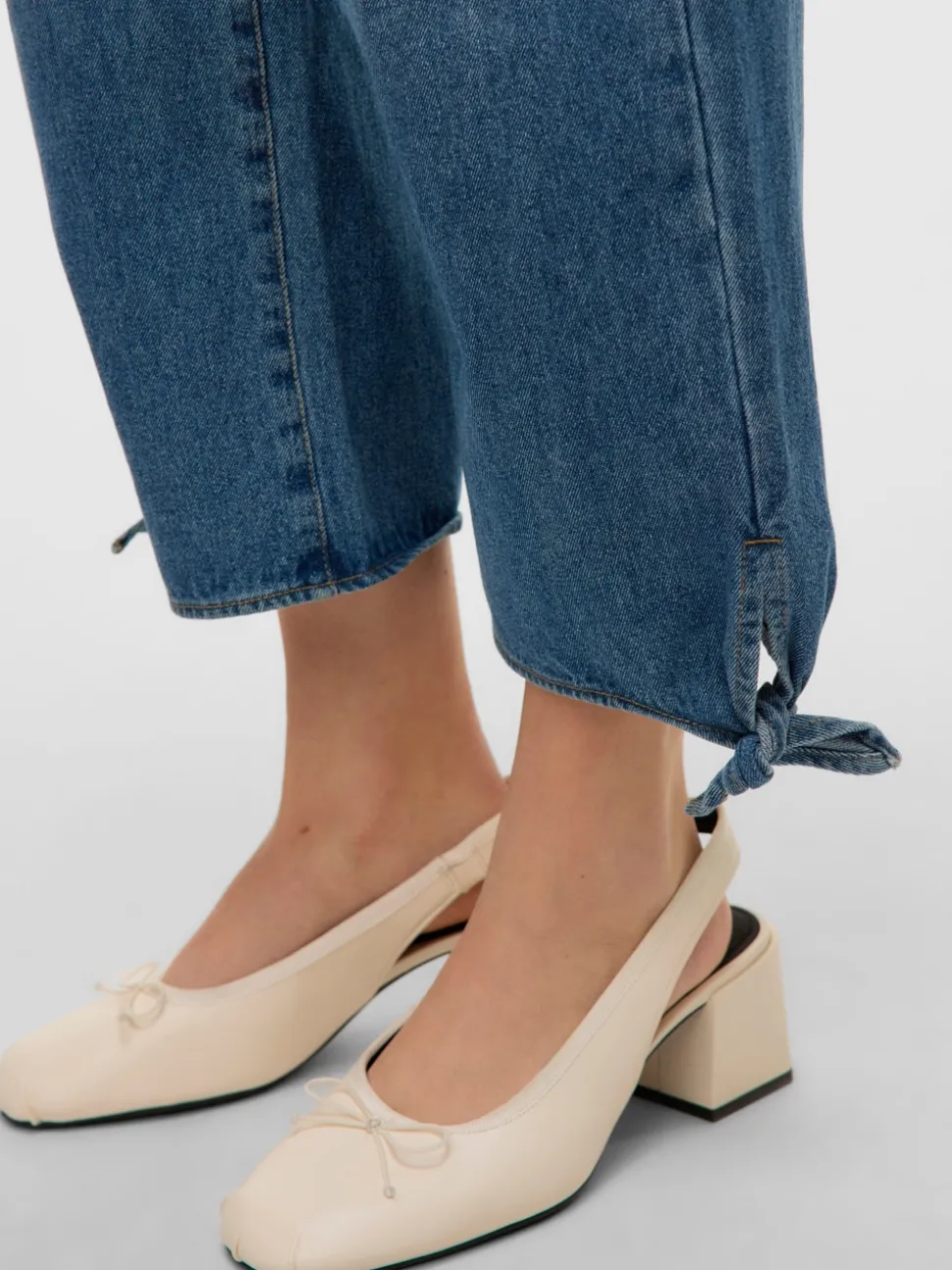 VMKATHY High rise Brede pasvorm - bijgesneden Jeans