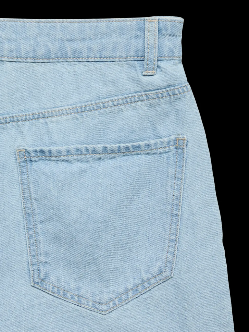 VMKIRSA Denim shorts