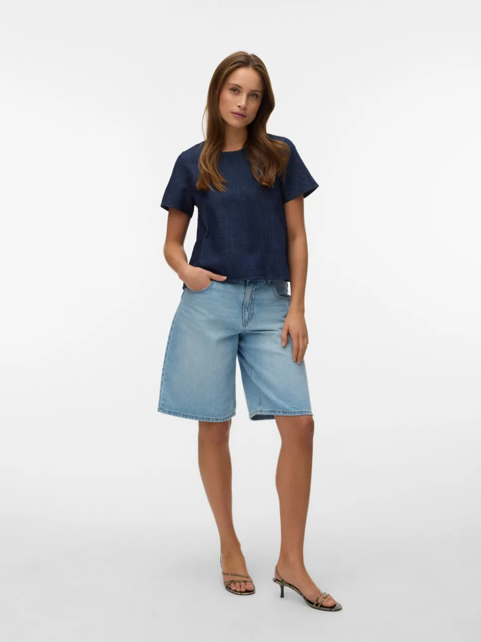 VMKIRSTIN Top