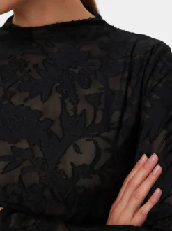 VMLAYLA Top