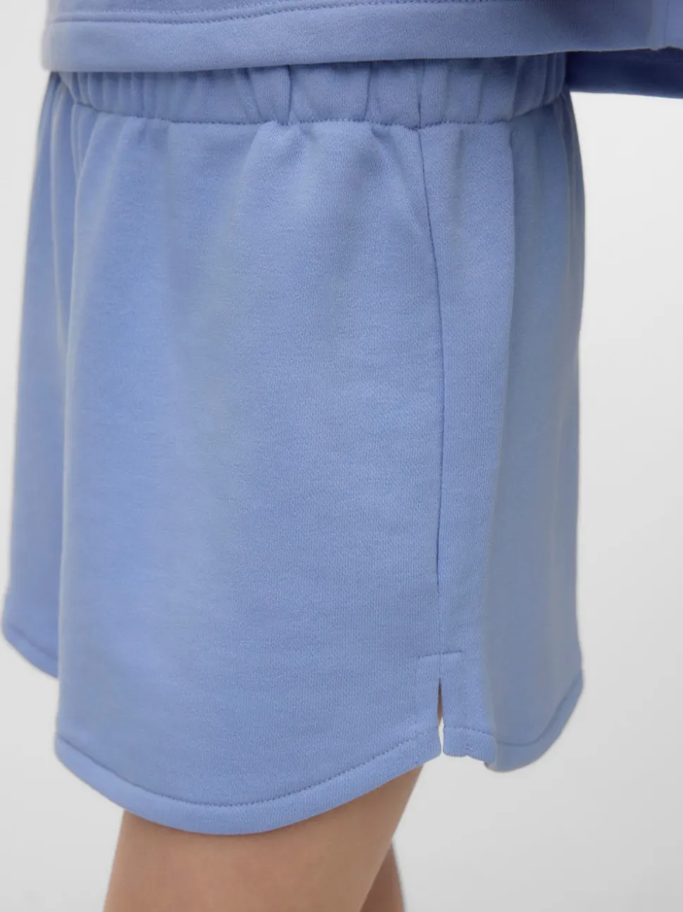 VMLINSEY Shorts