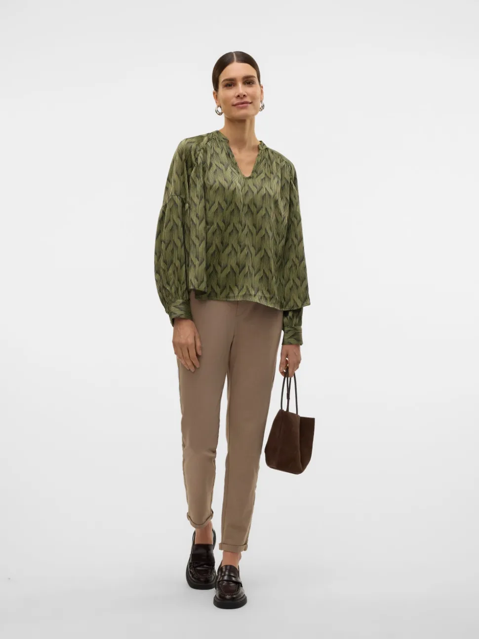 VMLIVIA Top
