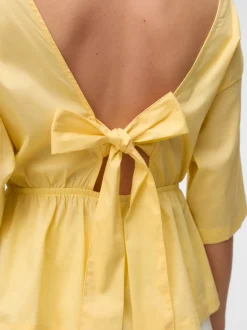 VMLOTUS Top