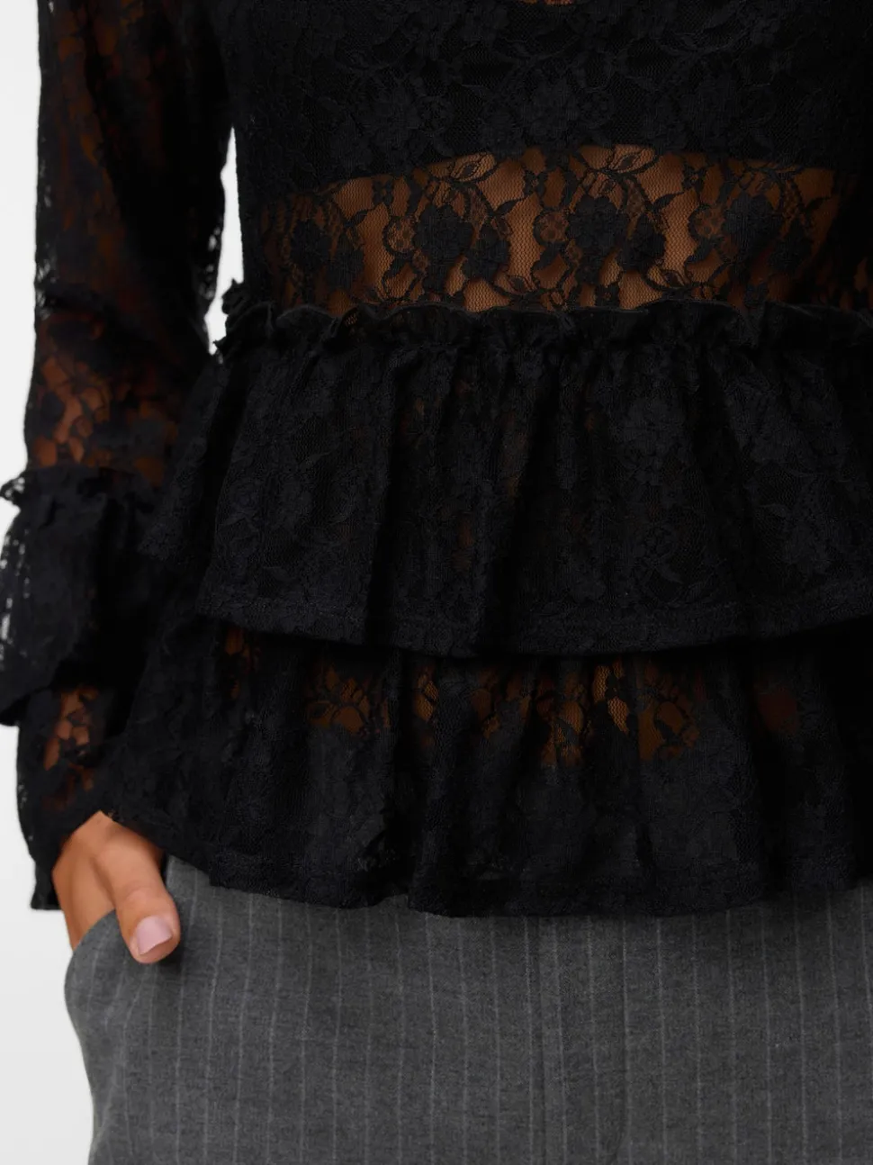 VMLUCIA Top