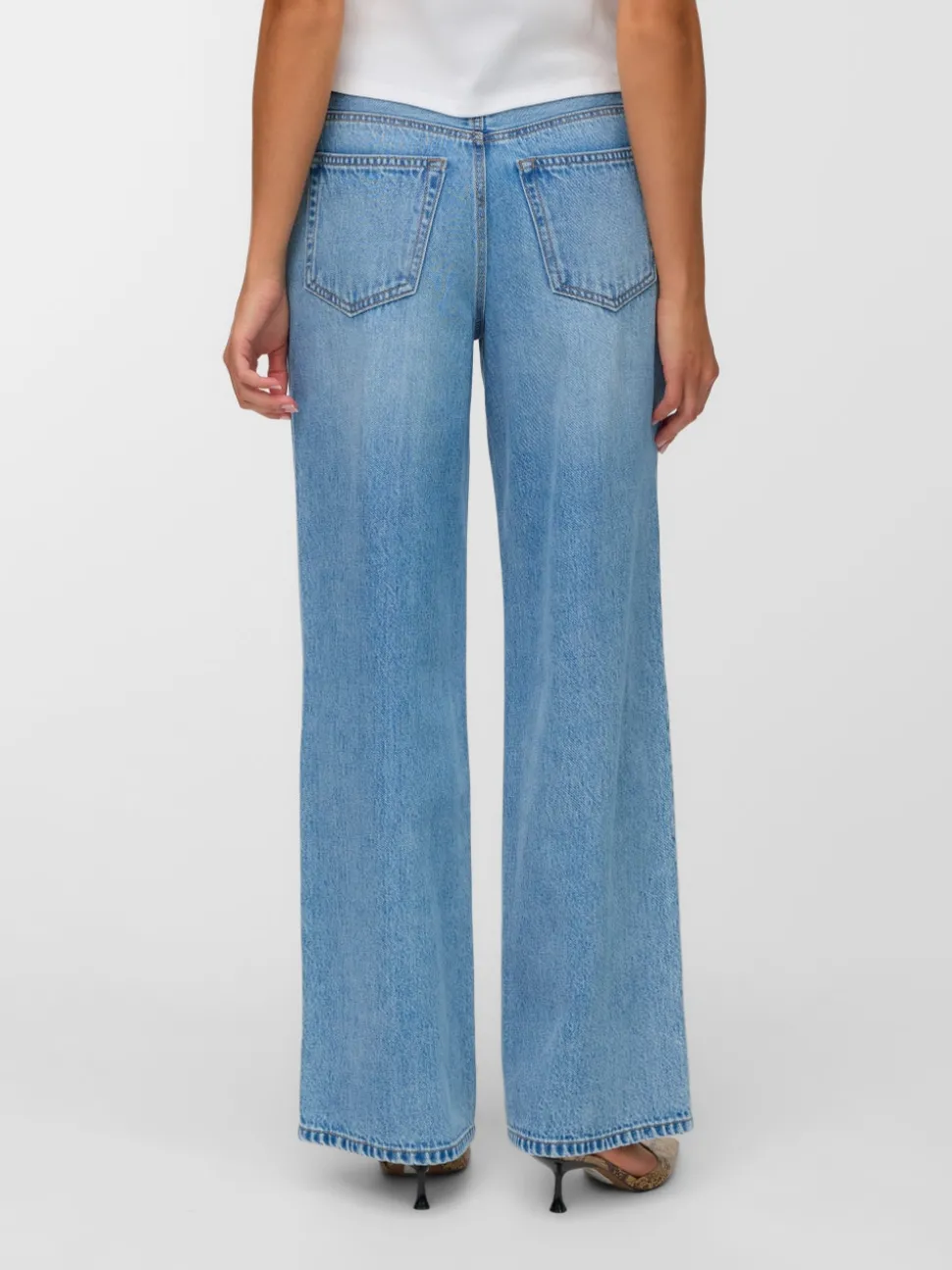 VMLULLU Low rise Wide leg fit Jeans