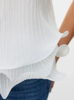 VMNOVA Top