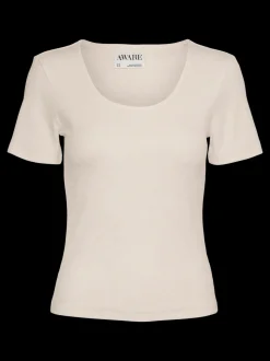 VMOMEGA T-shirts