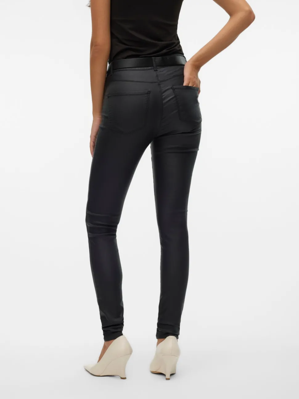 VMSEVEN Mid rise Broek