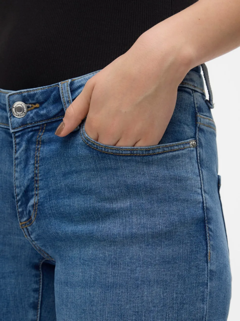 VMSIGI Low rise Flared fit Jeans