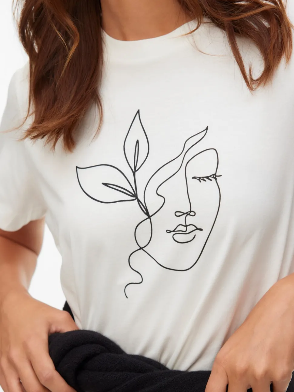 VMTHEA T-shirts