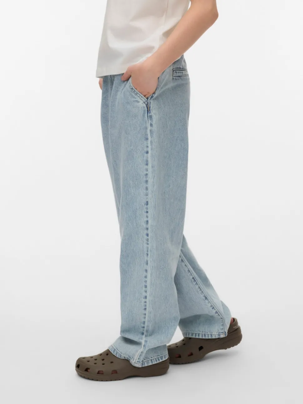 VMVALERIA Mid rise Wide leg fit Jeans