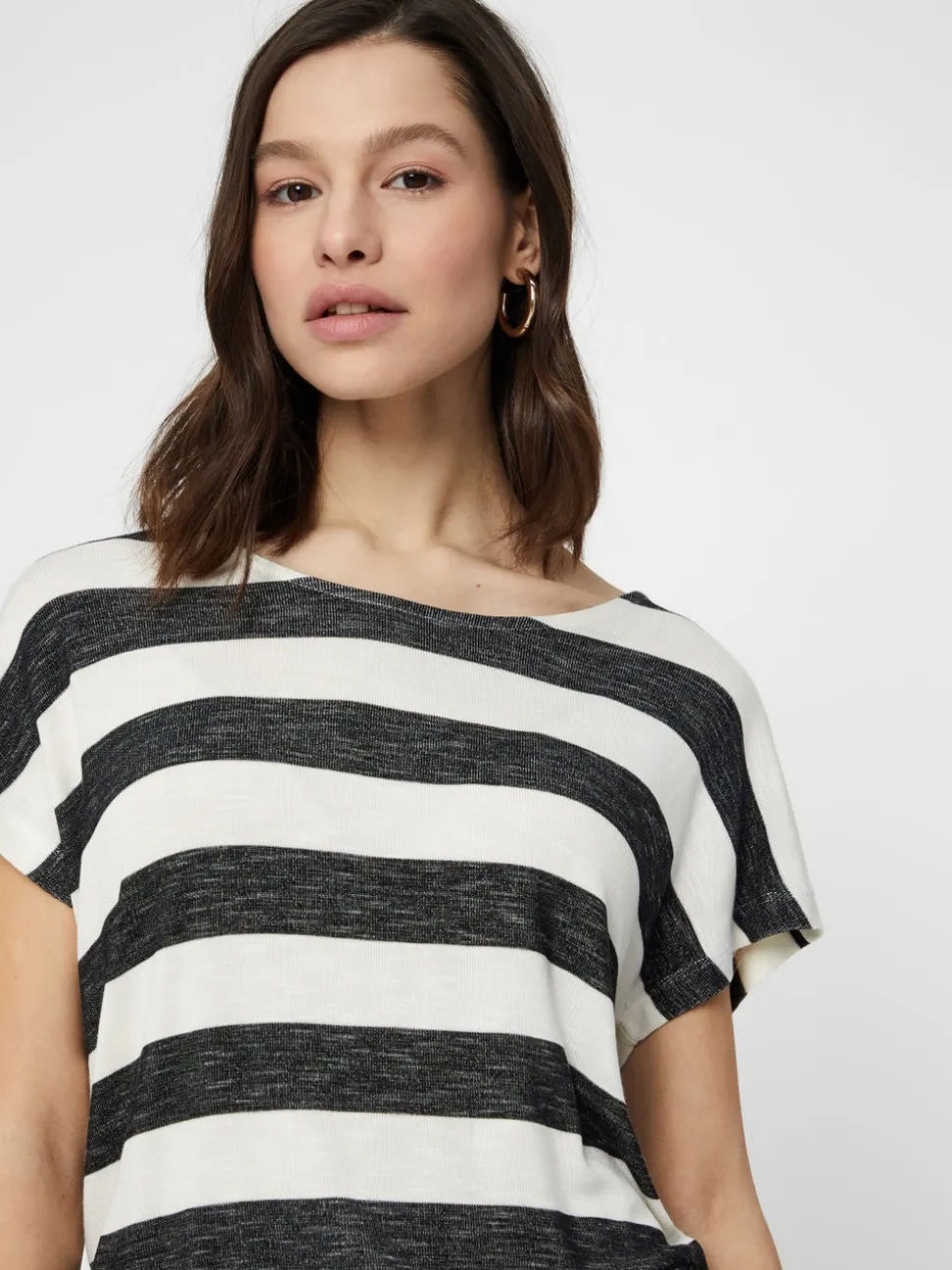VMWIDE T-shirts
