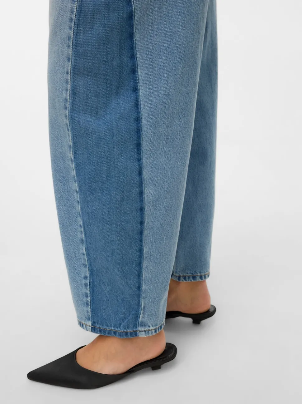 VMZELDA High rise Barrel fit Jeans